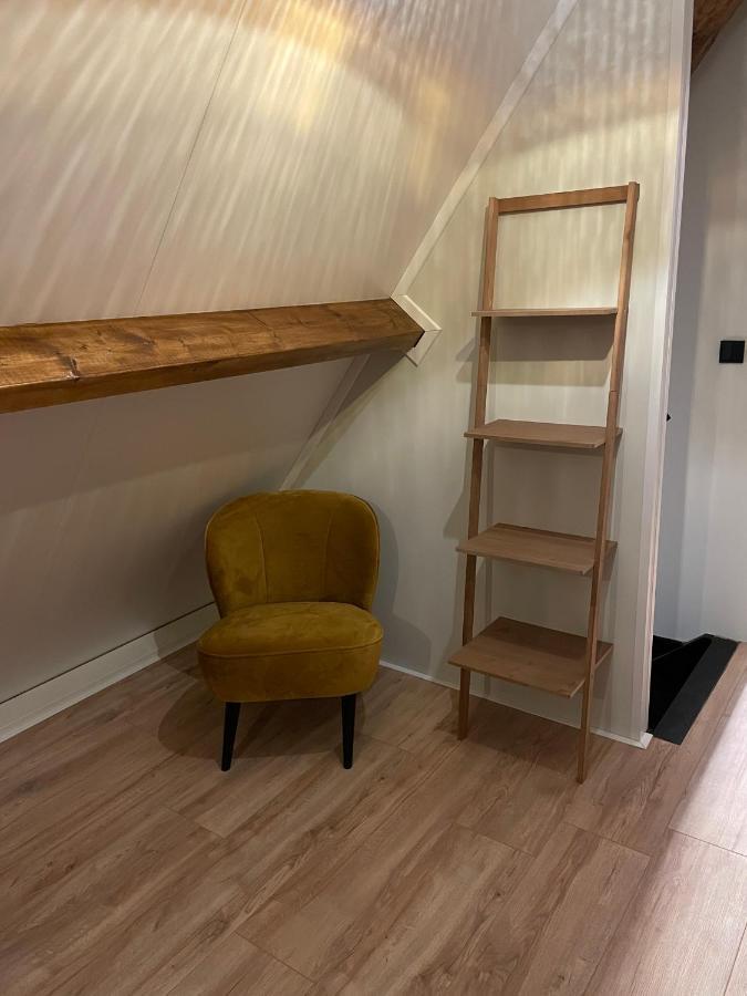 De Heerlykheid Wemeldinge, Vlak Bij Strand En Bos, Ruime Vakantiewoning Met Eigen Patio In De Karakteristieke Dorpsstraat Esterno foto